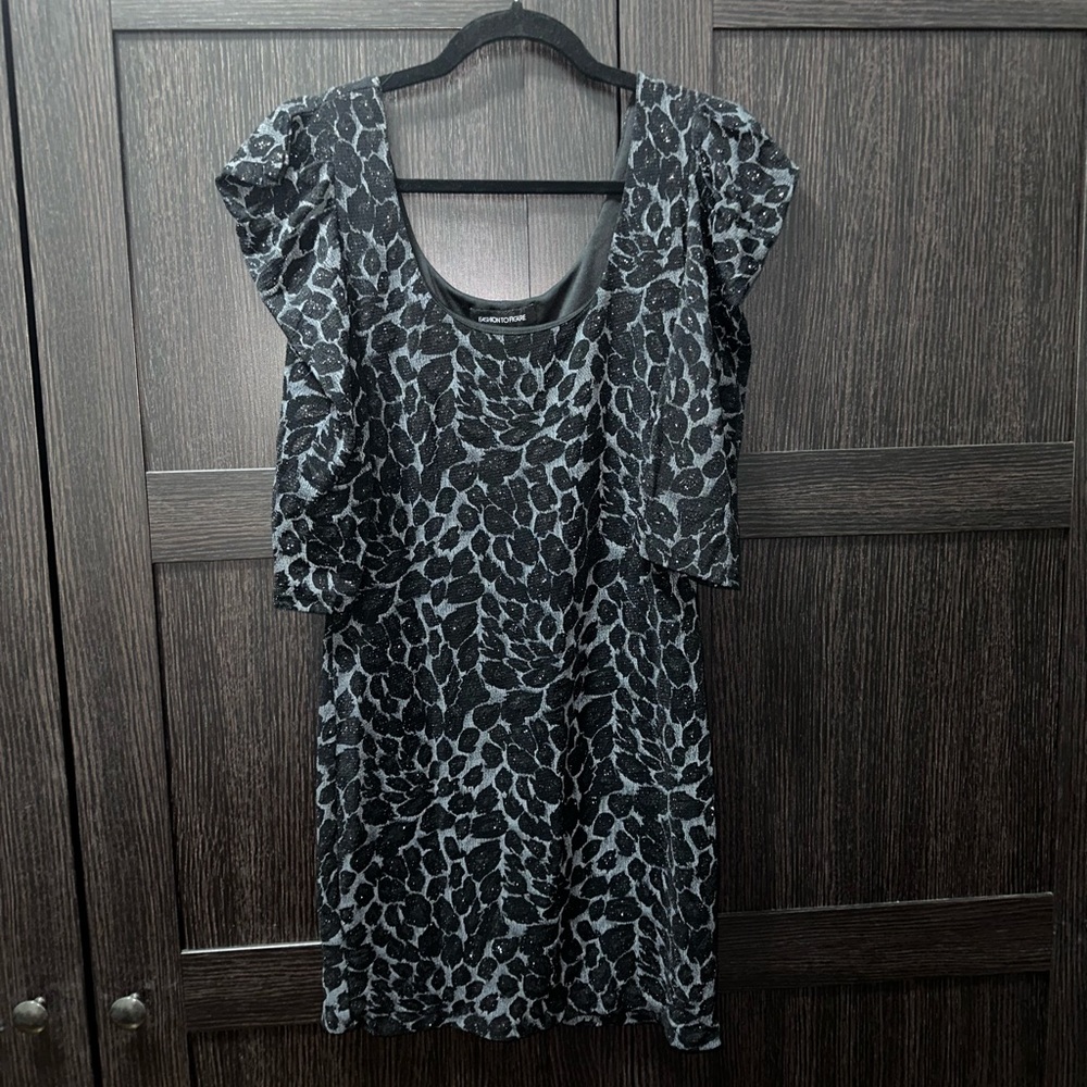 Leopard Print Glitter Shoulder Puff Party Dress